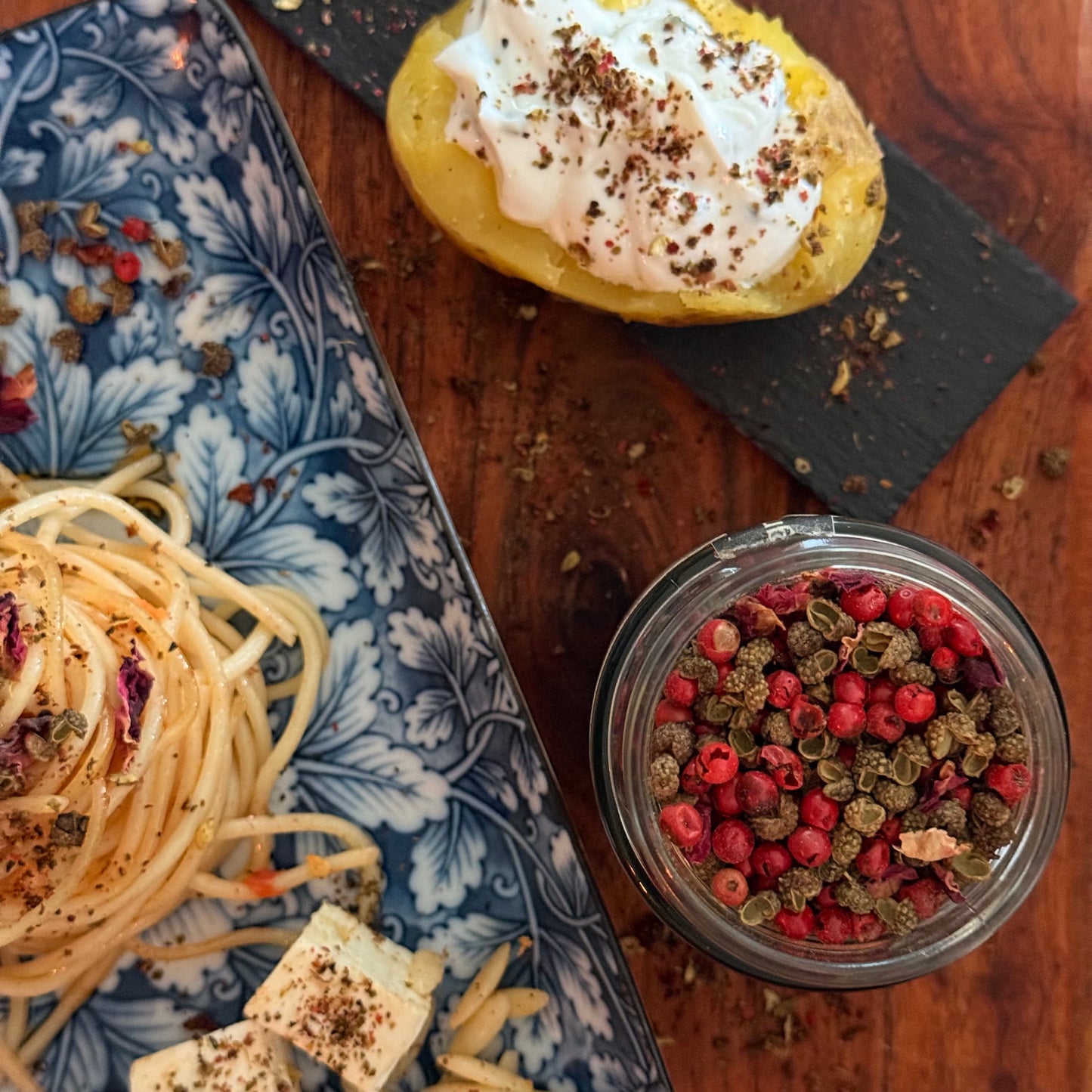 NATURFRANZ Chili Rose Pepper Floral Heat - Cantitate 50 g Pahar 60 ml