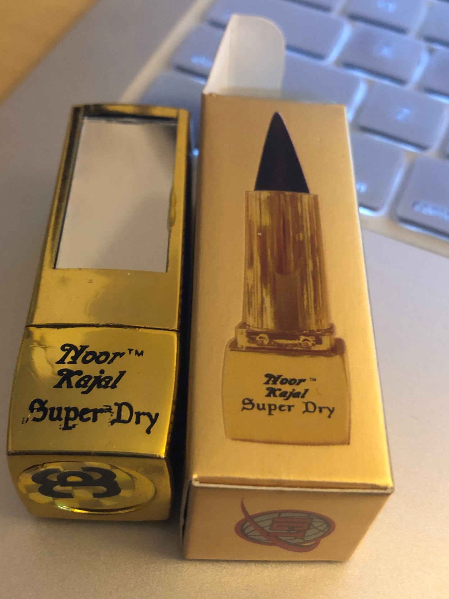 surma kajal ,khol ,easy to use