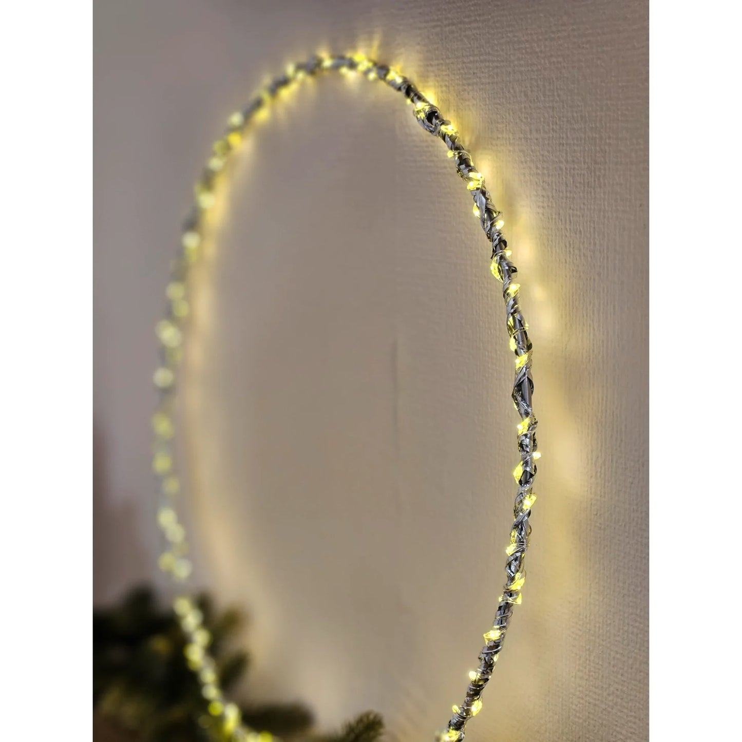 LuminaLED Kranz Batteriebetrieben Mit Timer - 120 LED, 30 Cm Warmweiß
