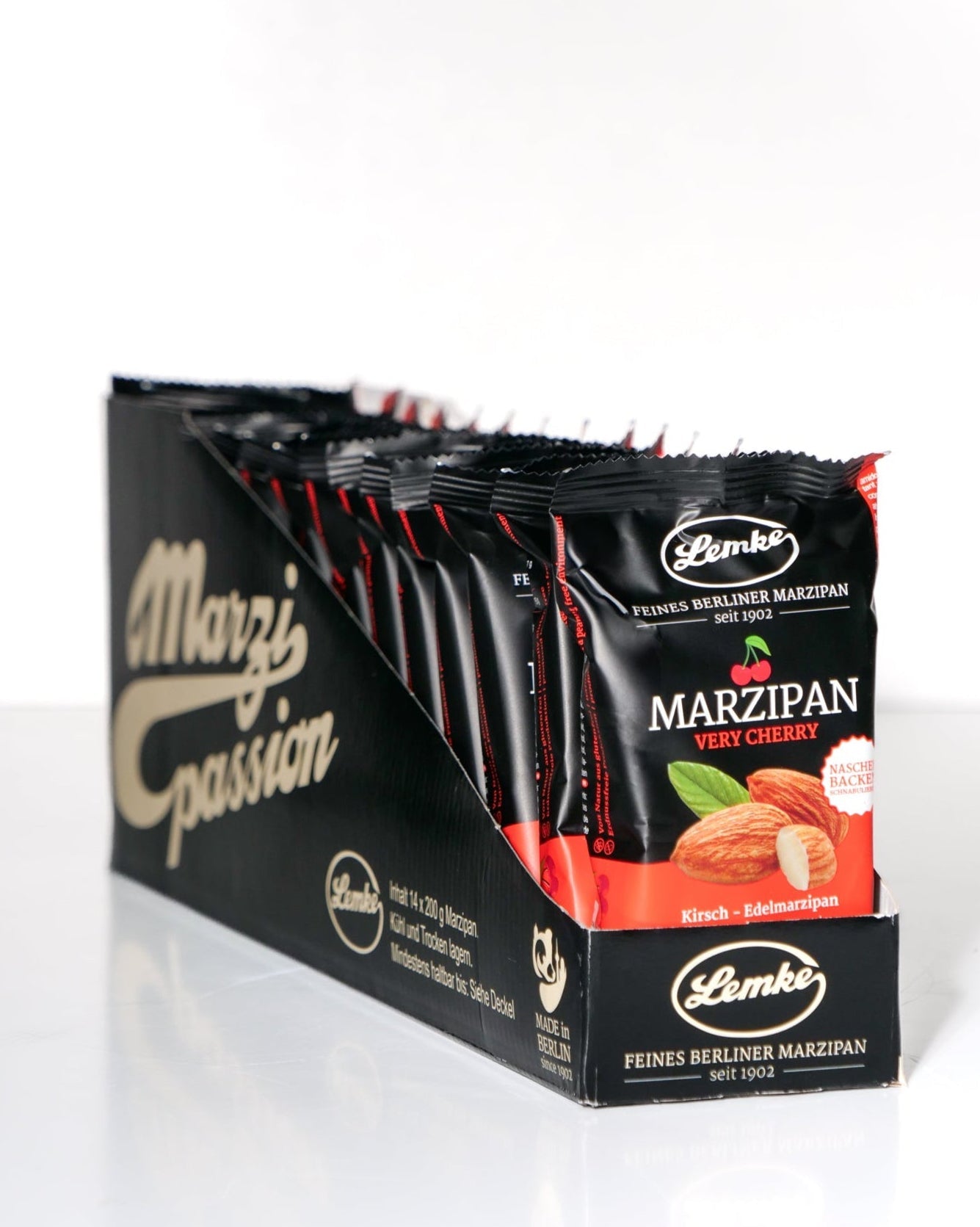 Marțipan fin Berlin Lemke cu aromă de cireșe - Greutate netă 150 g, Vegan, Potrivit pentru copt