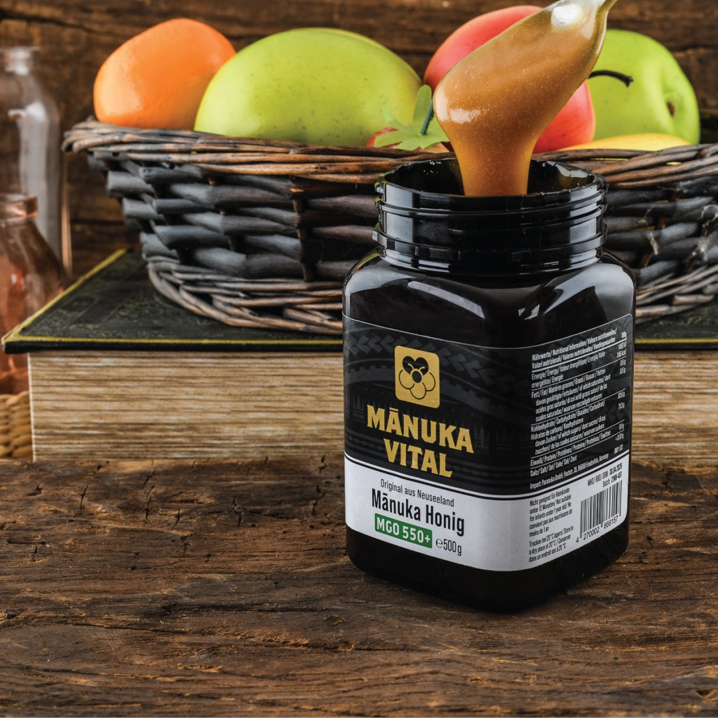 Miere de Manuka ManukaWelt MGO 550+ - borcan de sticlă de 500g, origine: Noua Zeelandă