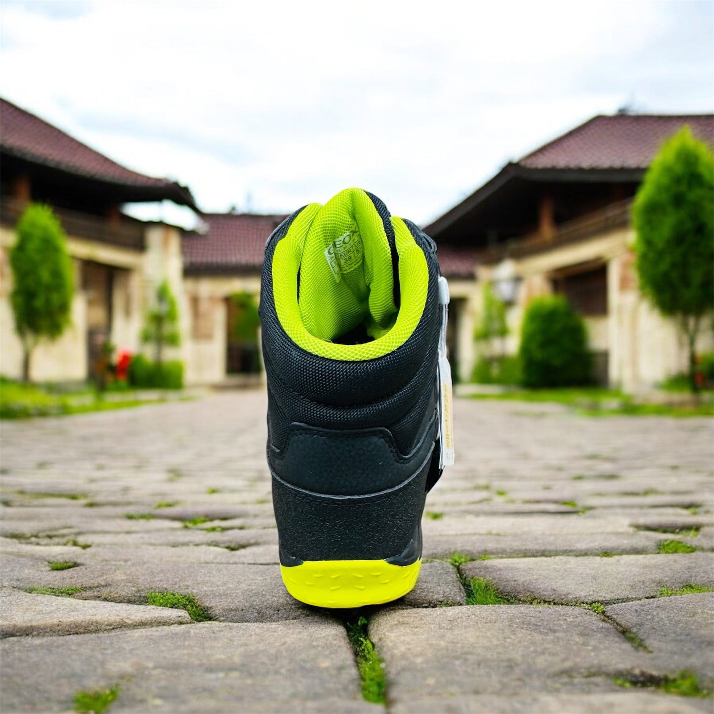 Încălțăminte de iarnă Geox pentru băieți