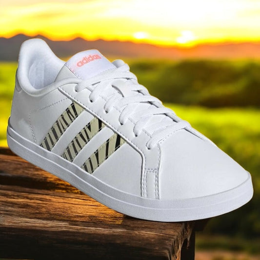 Pantofi sport Adidas Courtpoint