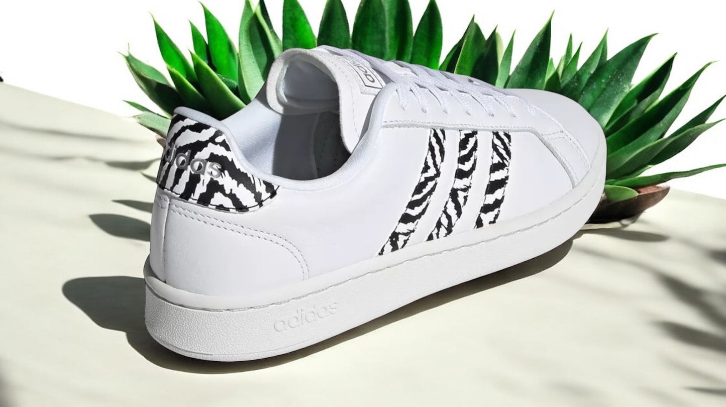 Pantofi sport Adidas Grand Court pentru femei