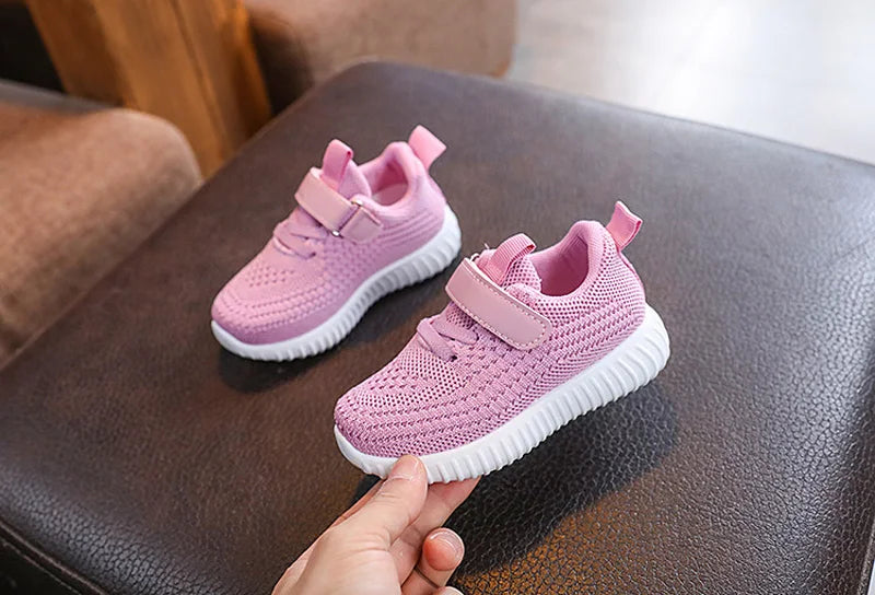 Kinder Schuhe 2025 - Frühling Sommer Kids Sneakers - Weich Atmungsaktiv Mesh Jungen Mädchen Schule Outdoor Sport