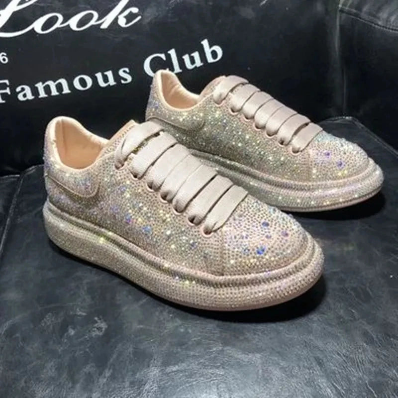 New Brand Women Fashion Casual Glitter Sparkling Sneakers Women Encrusted Lace Up Shoes White Sole Fashion Street Sneakers Shiny