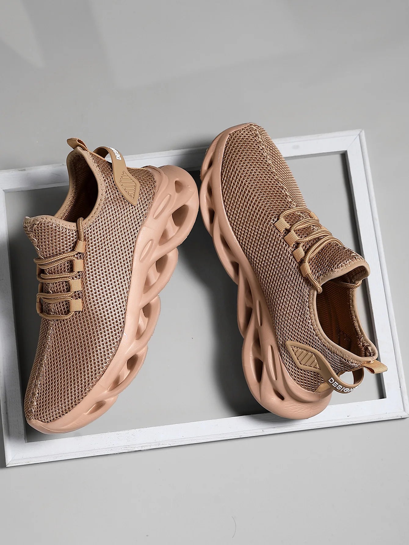 Herren-Laufschuhe 2025: EALSQN Männer Sport Laufen Schwarz Jogging Schuhe Lässige Sneaker Braun Outdoor Atmungsaktiv Mesh Frauen Leicht Stoßdämpfung Schwarz Tennis Kollektion