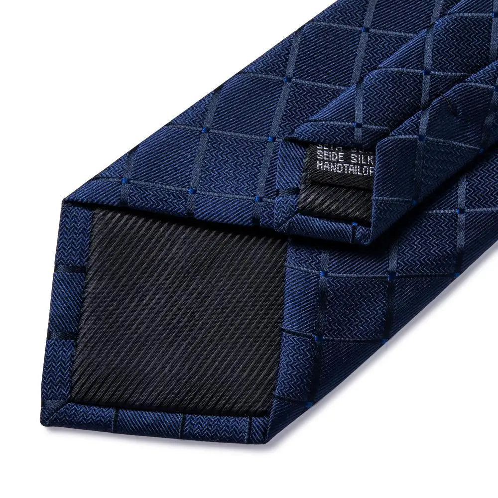 Navy Blue Plaid Silk Wedding Tie For Men Handky Cufflink Gift Mens Necktie Fashion Designer Business Party Dropshiping Hi-Tie