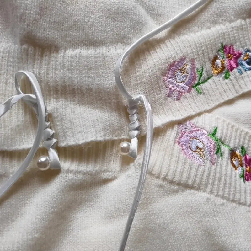 BONNTEECN V-Neck Cardigan Mit Stickerei - Länge Kurz 4–16 Zoll, Stoffgewicht 120–220 g