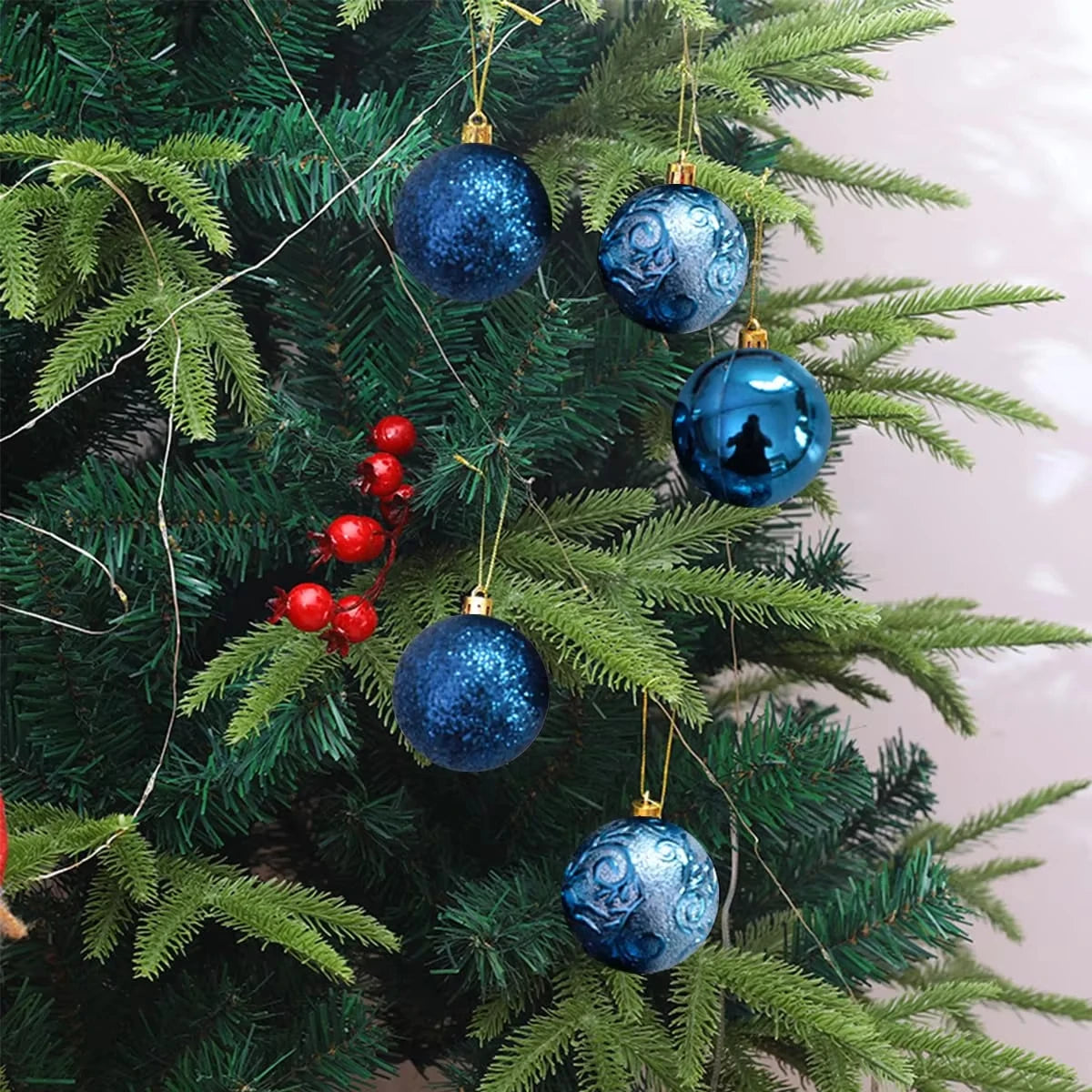 Choice Kunststoff-Weihnachtskugeln Glänzend - Inhalt 12 Stk, Ø4 cm