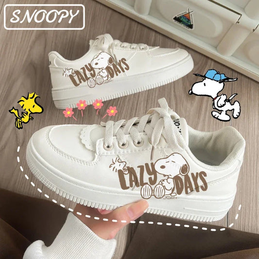 Snoopy Women Casual Shoes Fashion Breathable Walking Flat Shoes Woman White Graffiti Sneakers Women Tenis Feminino Female Shoes