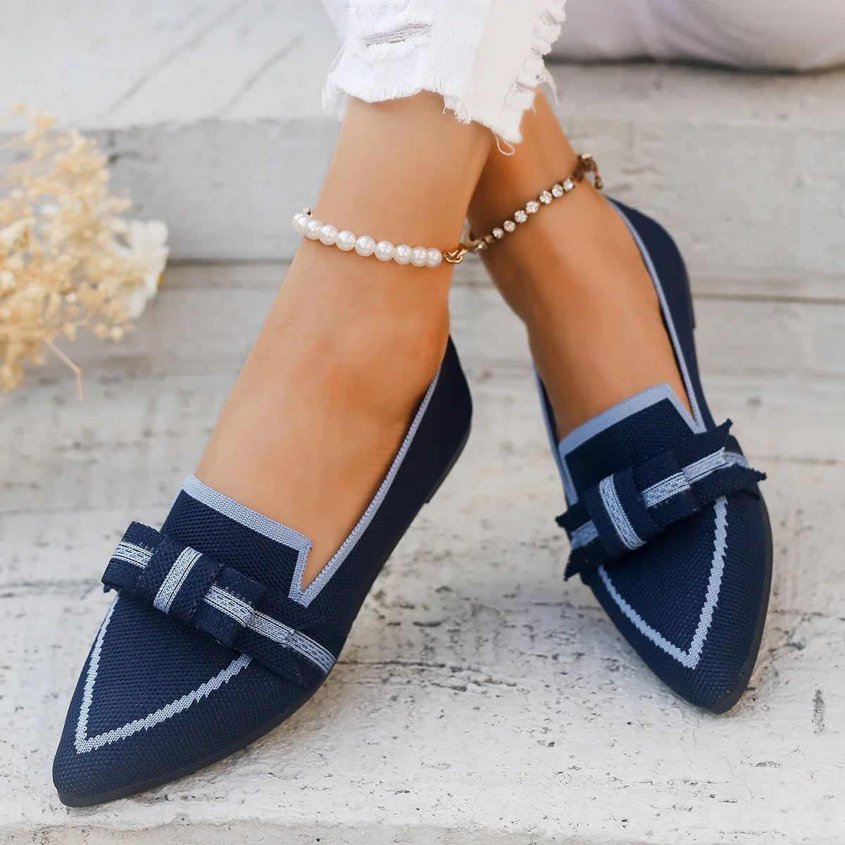 Women Flats 2024 New Knitted Slip Breathable Comfortable Solid Color Shoes Casual Pointed Toe Walking Loafers Sneakers Women