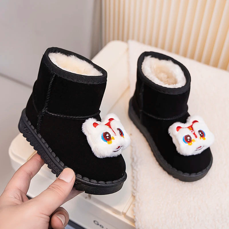 Kinder Winter Stiefel für Jungen Outdoor Neue Mädchen Schnee Stiefel Niedlichen Cartoon Mode Kausalen Kinder Outdoor Plüsch Stiefel Warme Vielseitig