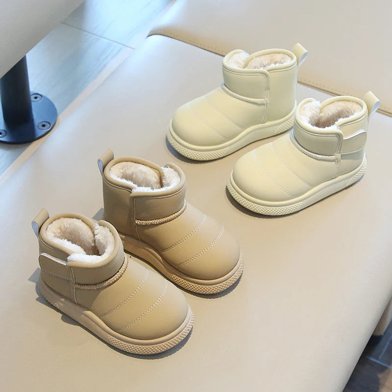 Kinder Schneestiefel Prägnanter Stil Plüsch Chunky Winter Kinder Kurzstiefel Einfarbig Slip-on Unisex Klassische Jungen Mädchen Schuhe