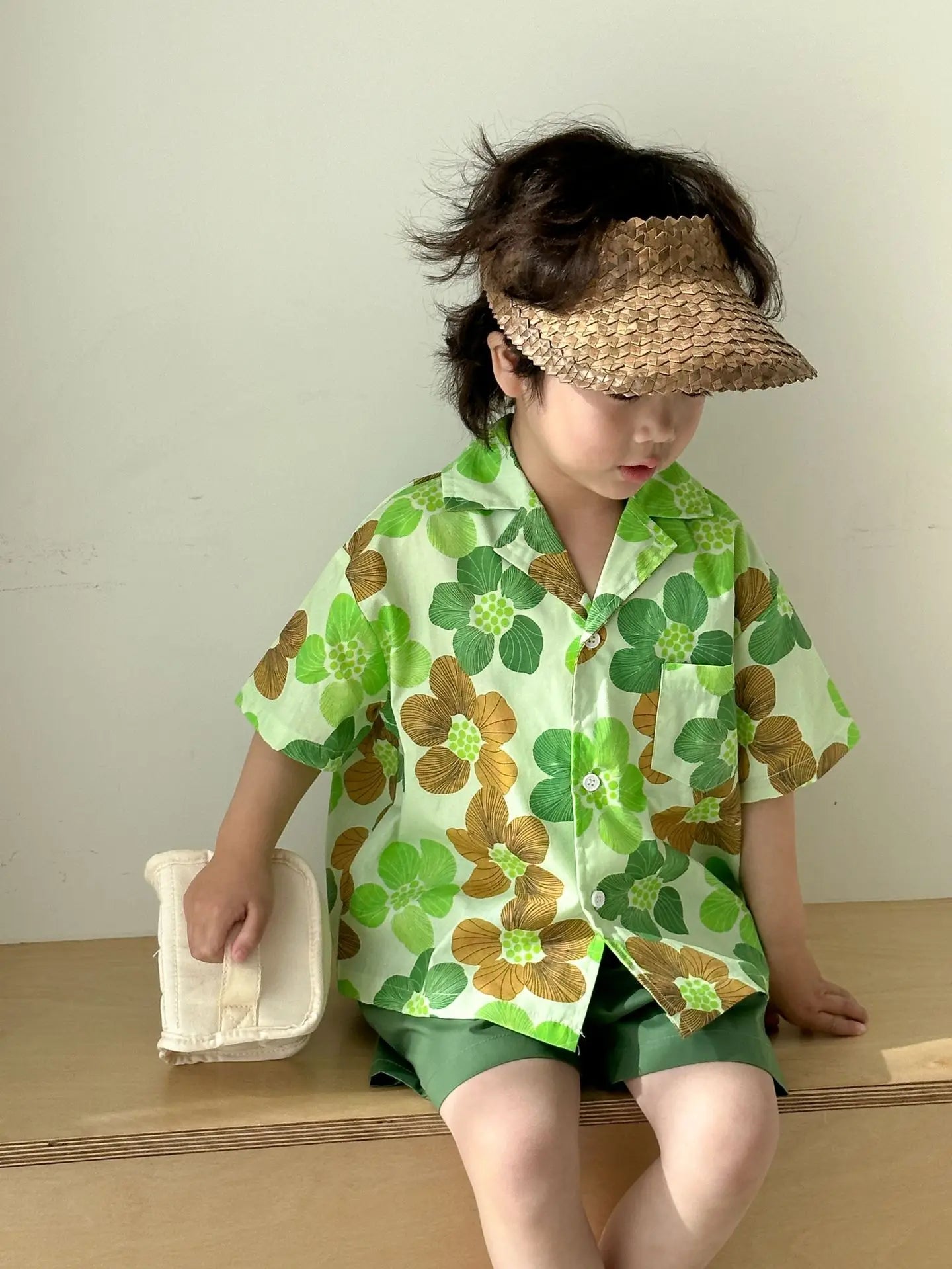 Kinder-Kleidungsset 2025 Sommer Neu Jungen Hemden Shorts 2-teilig Set Mädchen Blumenkleid Kinder Bruder Schwestern Outfits