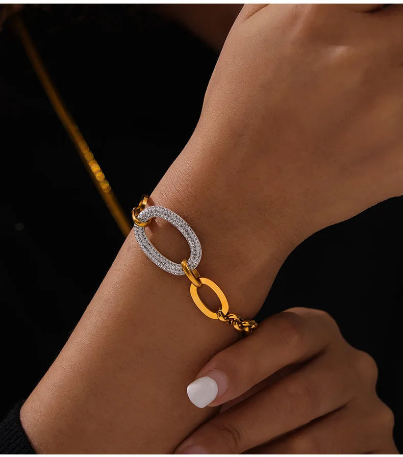 Luxus Strass Runder Anhänger Halskette - Edelstahl Goldplattiert Armband Schmuck Set - Damen Hochzeit Accessoires