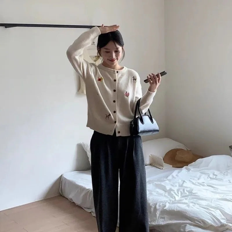 CN Zhejiang Hundemotiv Strickjacke Stickerei Moderner Schliff - Größe M, Polyester, Knopfleiste