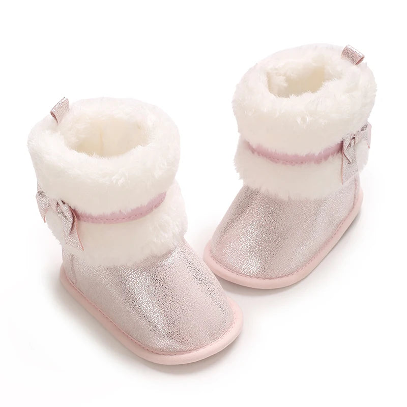 Baby-Schneestiefel für Mädchen, 2025, Winter, neue Baby-Baumwollschuhe, Mädchenmode, glänzende kurze Stiefel mit dicken Samt-Baumwollstiefeln