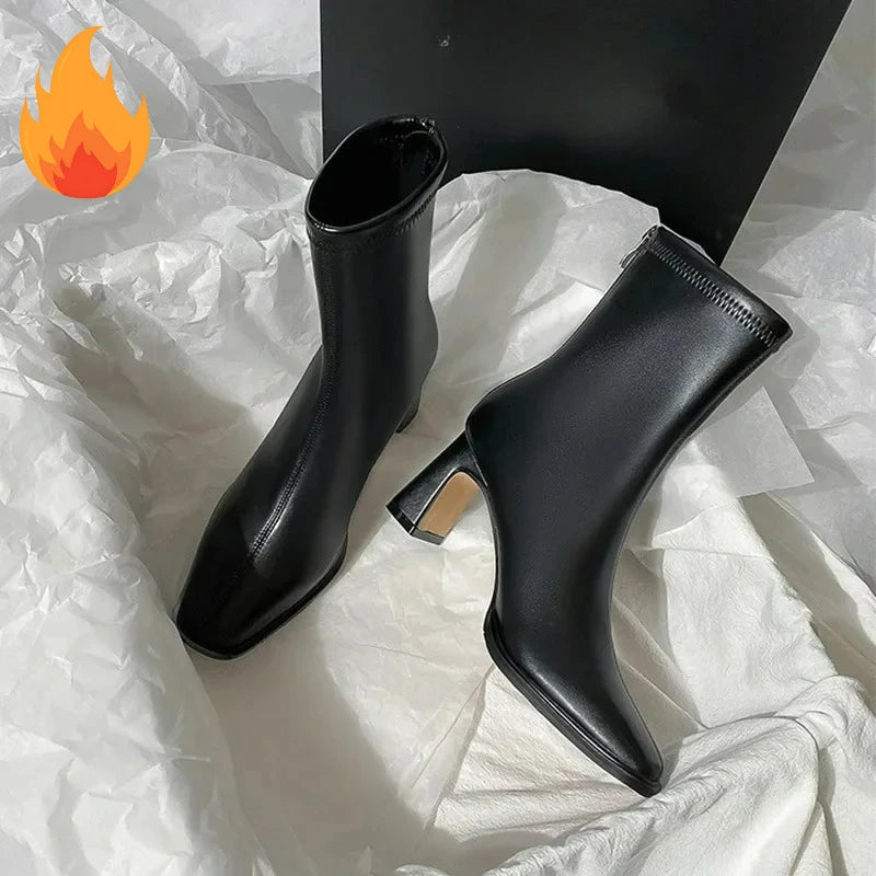 Ghete Chelsea din piele ecologică KTCZ cu fermoar, vârf pătrat - mărime EU 36-41, înălțime toc 5,5 cm, lungime ax 9 cm