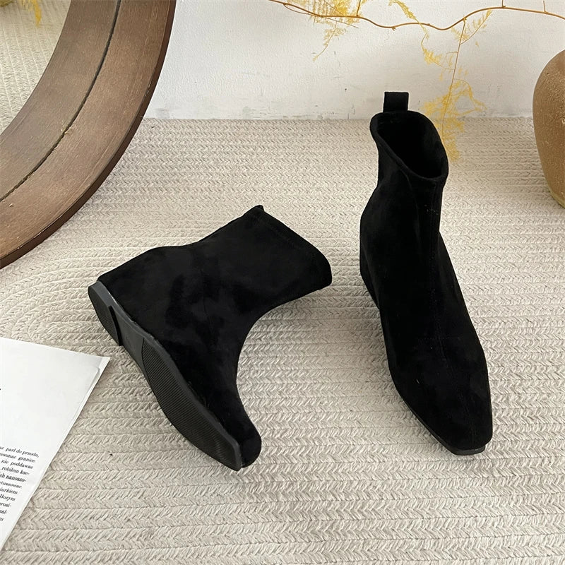 Ghete fără gleznă Ohmmayby ​​​​Slip-On - Mărimi 36-41, Toc 3-5 cm