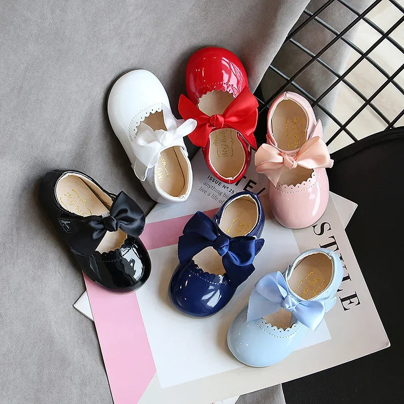 Baby Prinzessin Mädchen Schuhe 2025 - Frühling Herbst Süße Schleife Lackleder - Tanzschuhe Erste Laufschuhe Kinder