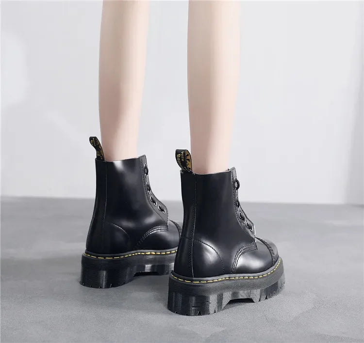 Ghete cu platformă din piele naturală CN Guangdong - Înălțimea tocului 3-5 cm, Platformă 2 cm, Mărimea EU 36-41