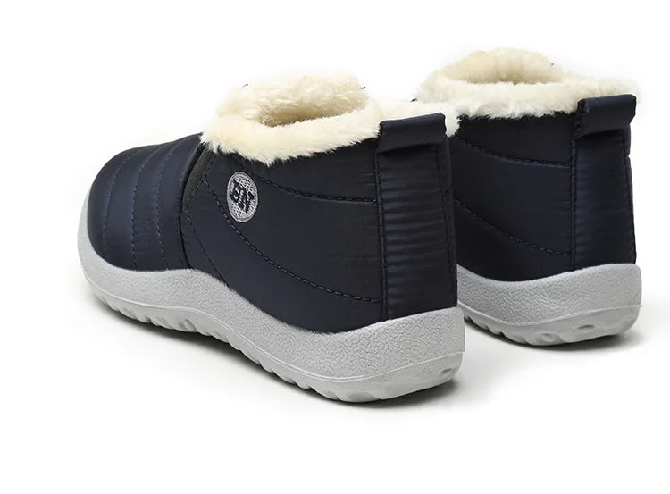 Ghete de iarnă pentru femei HAJINKCN, impermeabile, cu căptușeală - Mărimea 36-41, fără slip, până la gleznă