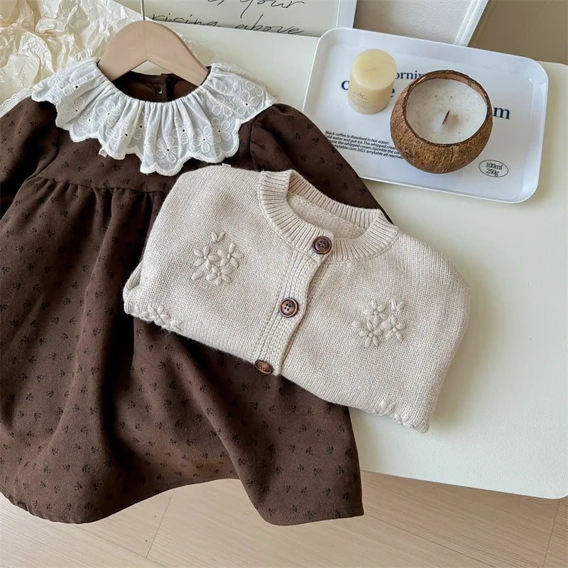 CN Zhejiang 111 Strickcardigan Floral Kleid - Größe 4-6Y, Zwei-Teilig, Baumwolle Kindermode