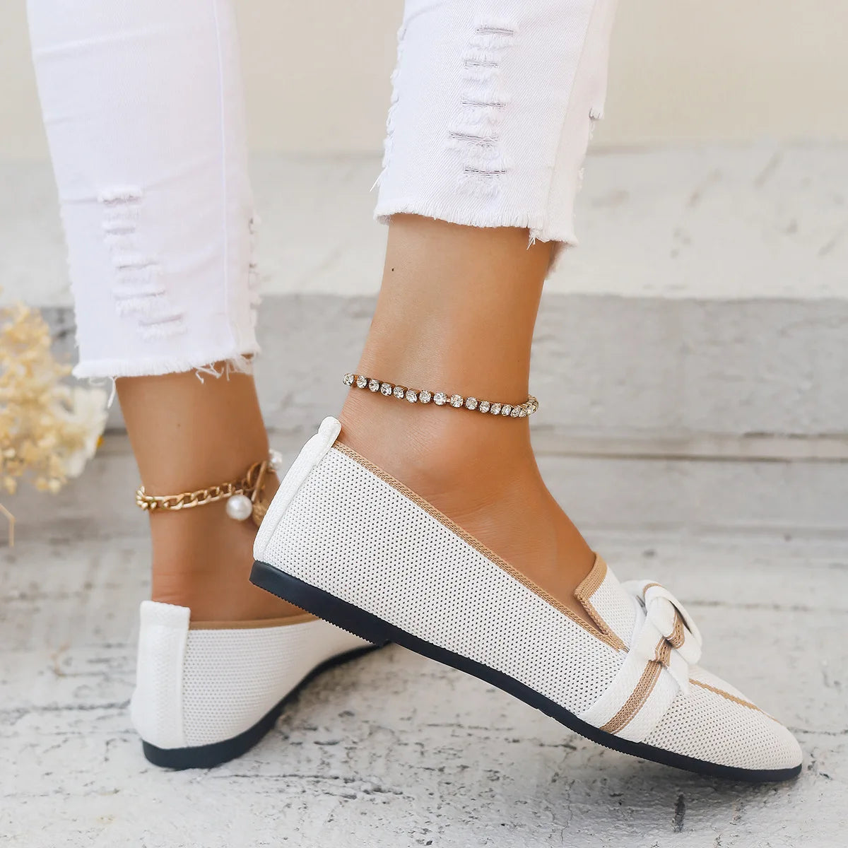 Women Flats 2024 New Knitted Slip Breathable Comfortable Solid Color Shoes Casual Pointed Toe Walking Loafers Sneakers Women