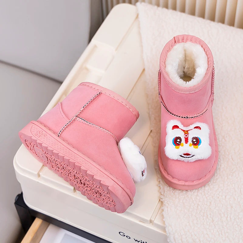 Kinder Winter Stiefel für Jungen Outdoor Neue Mädchen Schnee Stiefel Niedlichen Cartoon Mode Kausalen Kinder Outdoor Plüsch Stiefel Warme Vielseitig