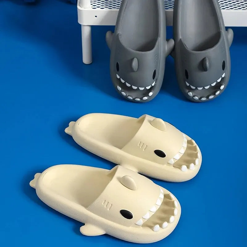 Niedlich Hai Hausschuhe Plattform Frauen Männer Innen Badezimmer Cloud Slides Paare Sommer Weich Eva Weiblich Männlich Strand Flip Flops