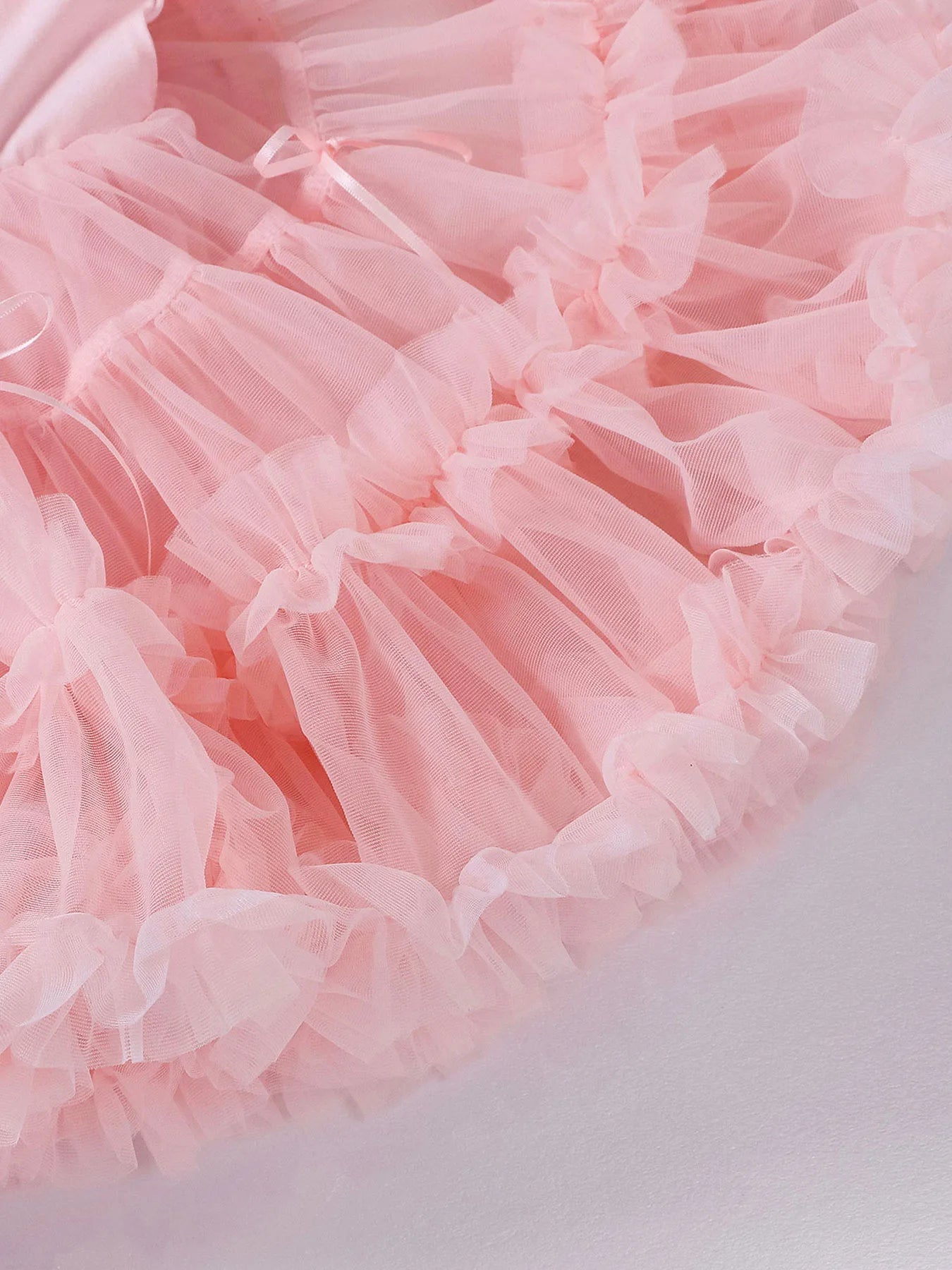 Girls' Dresses with a Sense of Luxury for Summer 2025. Sweet Children's Dresses for Children's Day. Princess - style Sling Dress