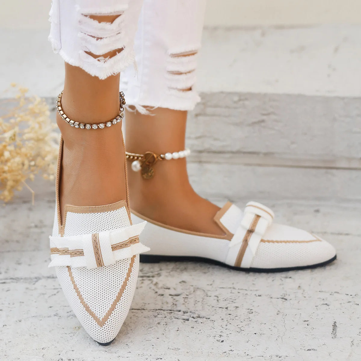 Women Flats 2024 New Knitted Slip Breathable Comfortable Solid Color Shoes Casual Pointed Toe Walking Loafers Sneakers Women