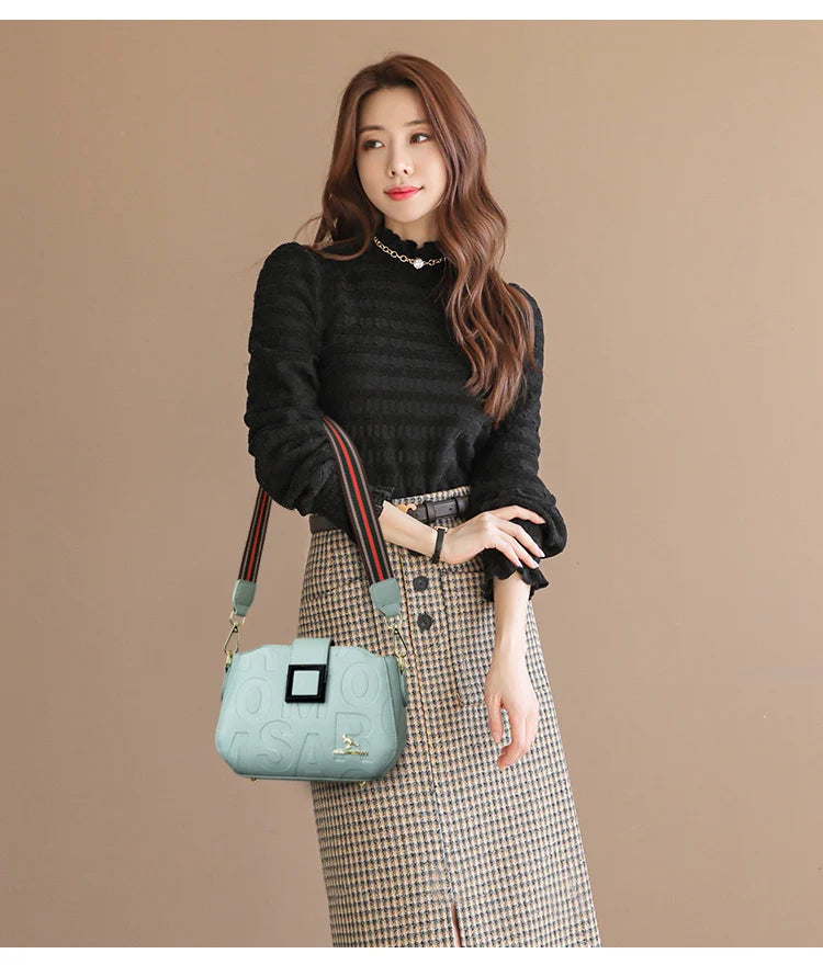 Fashion Women's Square Buckle Crossbody Bag Casual Shoulder Crossbody Bags Ladies Luxury Designer Large Capacity Travel Handbag