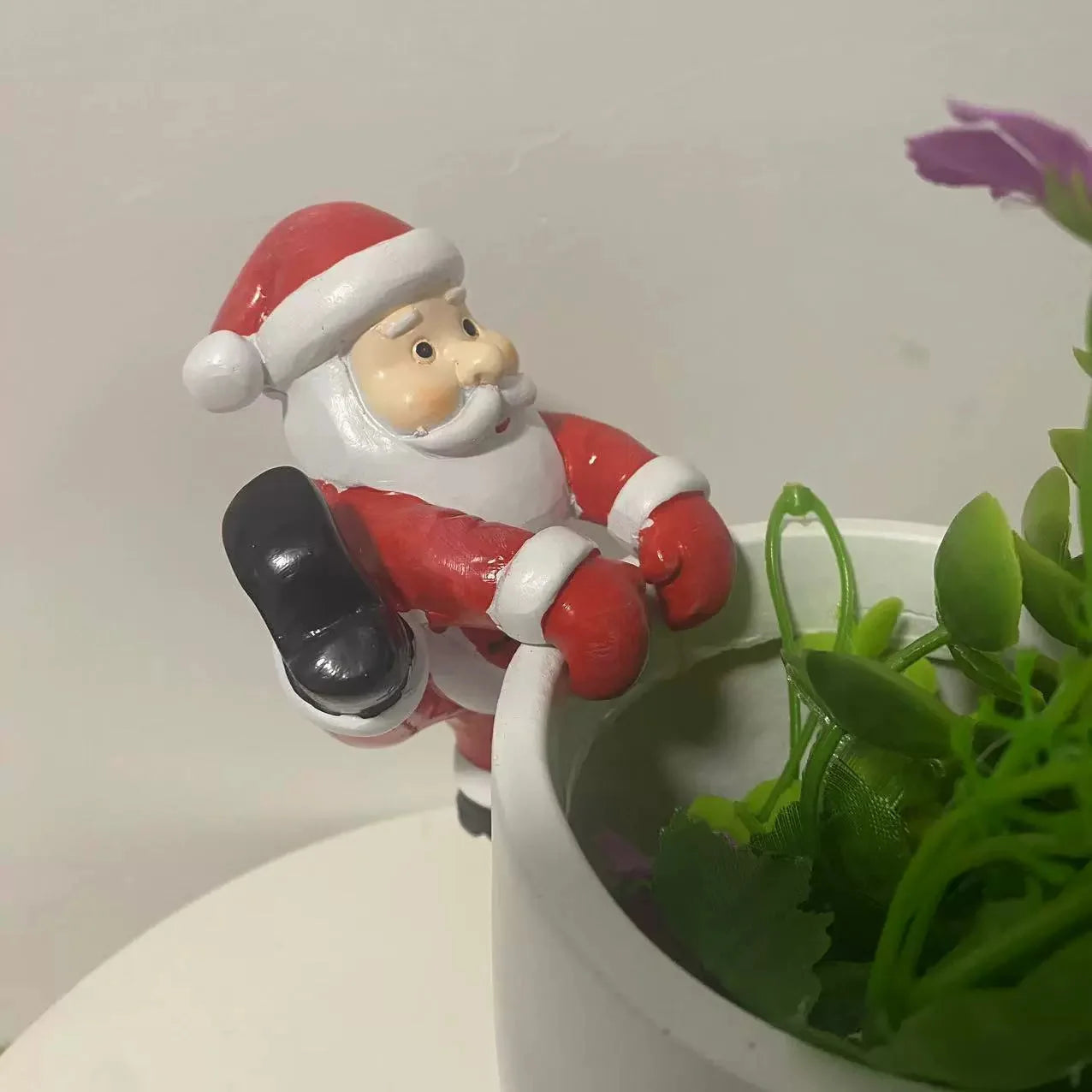 Weihnachtsmann Statue Detailgetreu - Größe 25 cm Harz Handbemalt