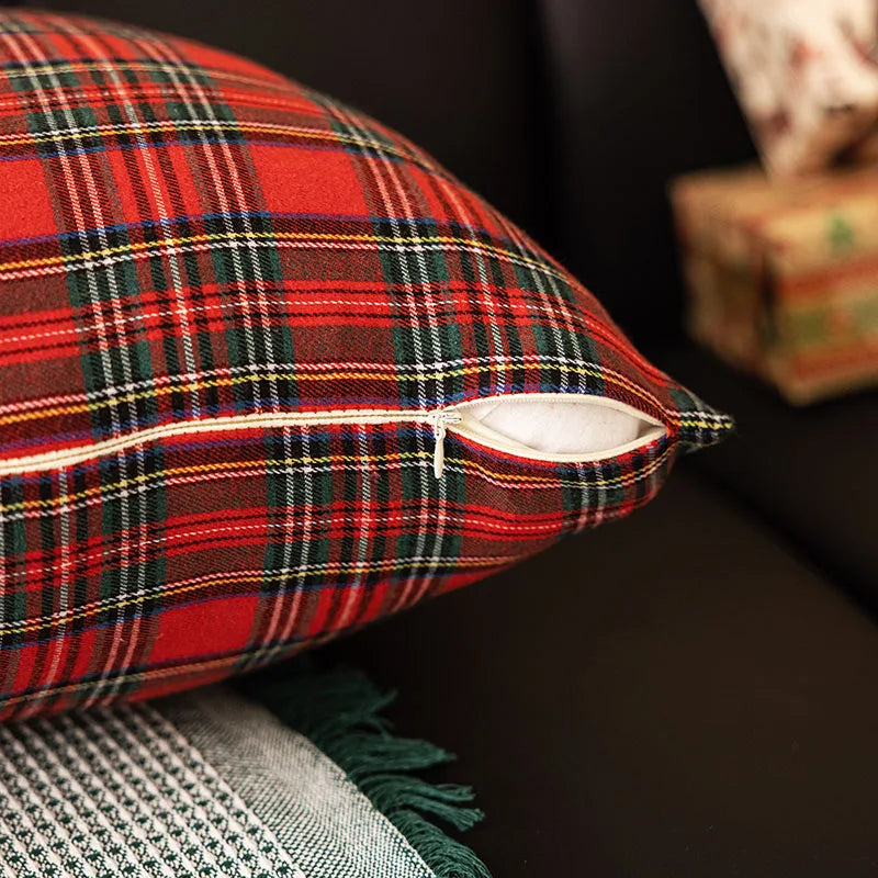 Pack of 2 Christmas Plaid Decorative Throw Pillow Covers Scottish Tartan Cushion Case for Farmhouse Home Holiday Decoration