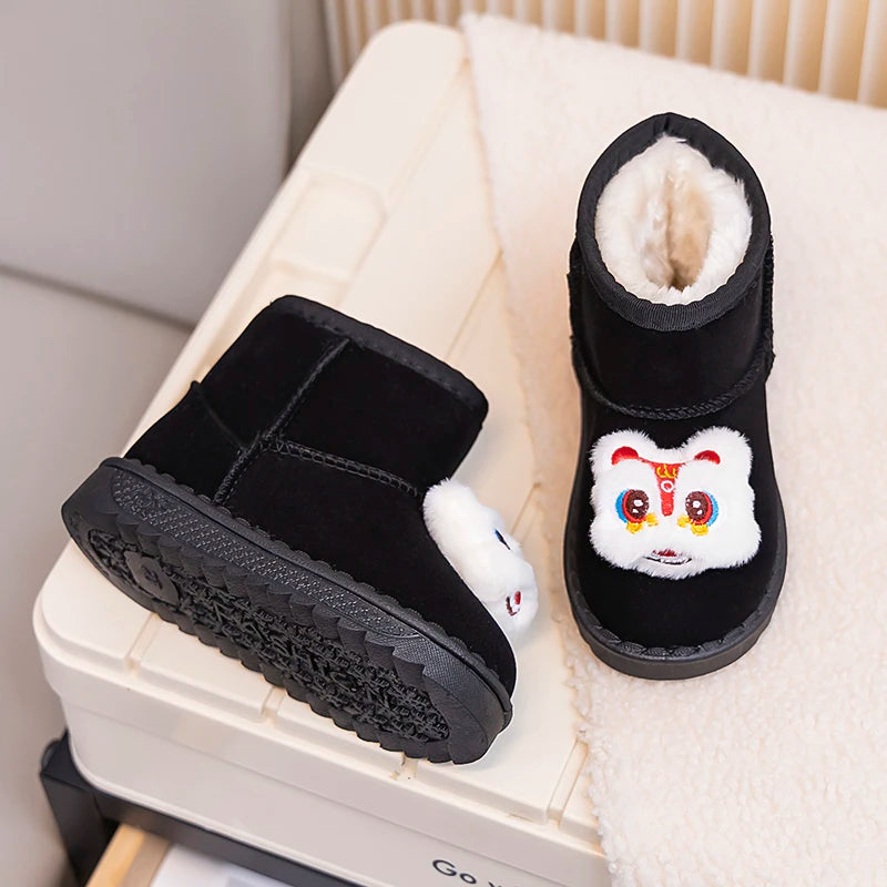 Kinder Winter Stiefel für Jungen Outdoor Neue Mädchen Schnee Stiefel Niedlichen Cartoon Mode Kausalen Kinder Outdoor Plüsch Stiefel Warme Vielseitig