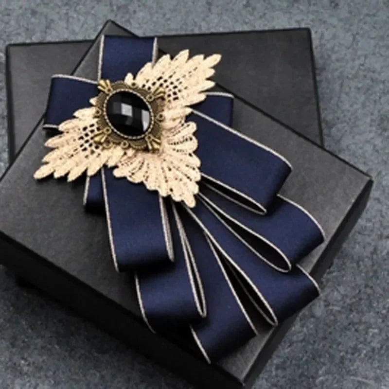 Hochzeits-Set 2025: British New Fashion Men's Wedding Performance Groom - Wedding-Party Flower Collar Bow Tie Pocket Towel Square Set Men Accessories Collection