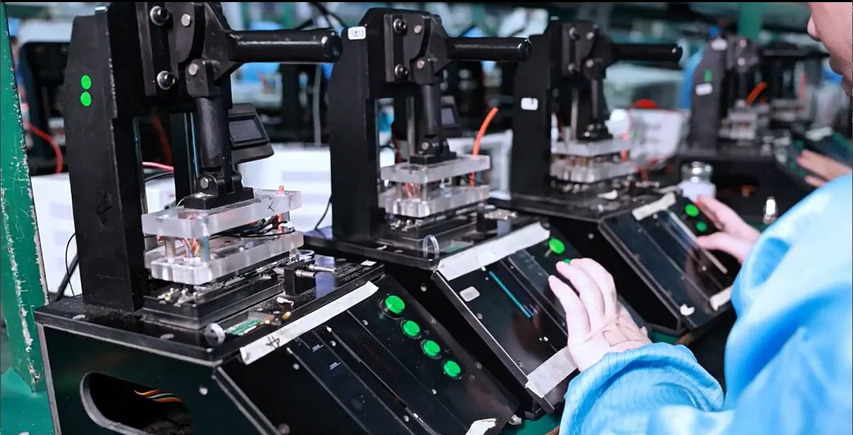 Janmifly R69-1 4K Android TV Box - 6 GB RAM 128 GB ROM 5V 2A