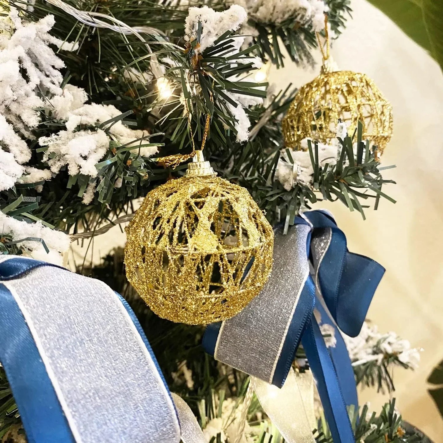 Choice Goldene Skalierte Kugeln - Packung 6 Stück, Durchmesser 5-6 cm