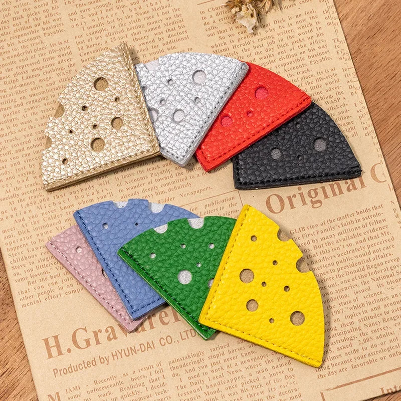 Lesezeichen 2025 - Käse Design PU Leder Bookmark Eckenschutz Schule Kreativ