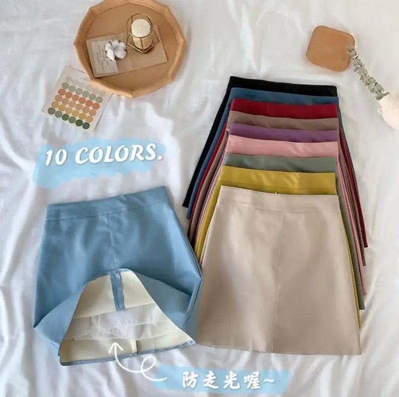 CN Minirock Hohe Taille Reißverschluss - Größe M PU Weinrot