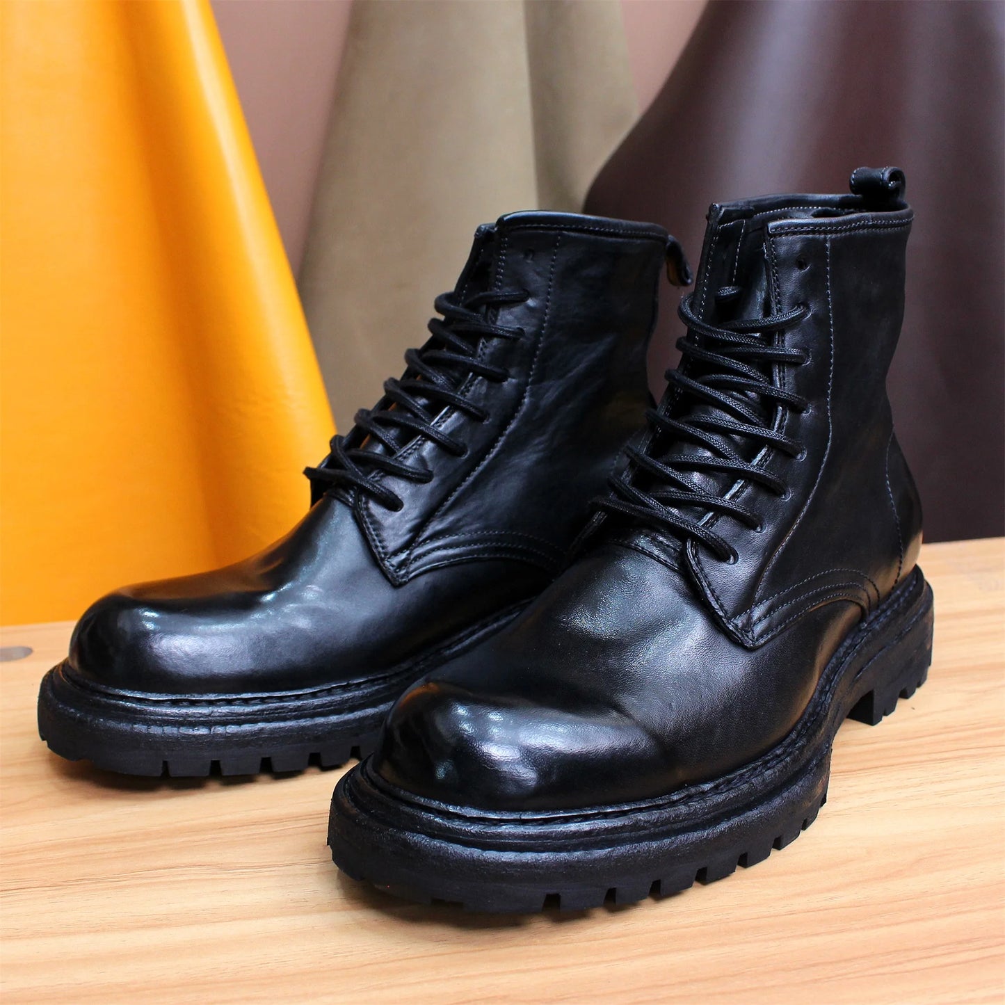 Goodyear Pure Handmade Pferdelederstiefel - Individuelle Schnürung Schafthöhe Mittelhoch Vollleder Innensohle