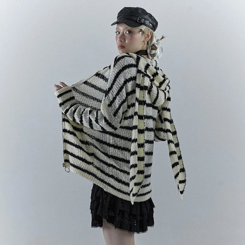 Karrcat Grunge Strickjacke Hollow Out - S/M, Vollarm