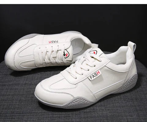 Women Shoes 2024 New Casual Lightweight Sports Shoes WomenBreathable Little White Platform Shoes White Sneakers Women
