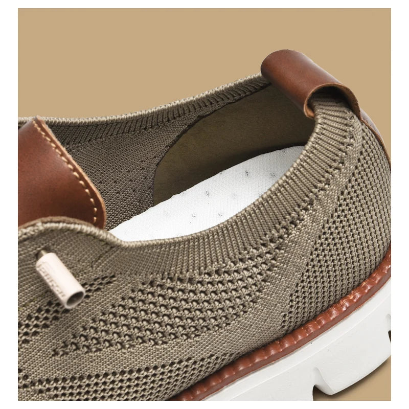 New Men's Sneakers Light Breathable Casual Flat Shoes Outdoor Fashion Comfortable Dress Shoes Anti-Slip Sports Walking Shoes