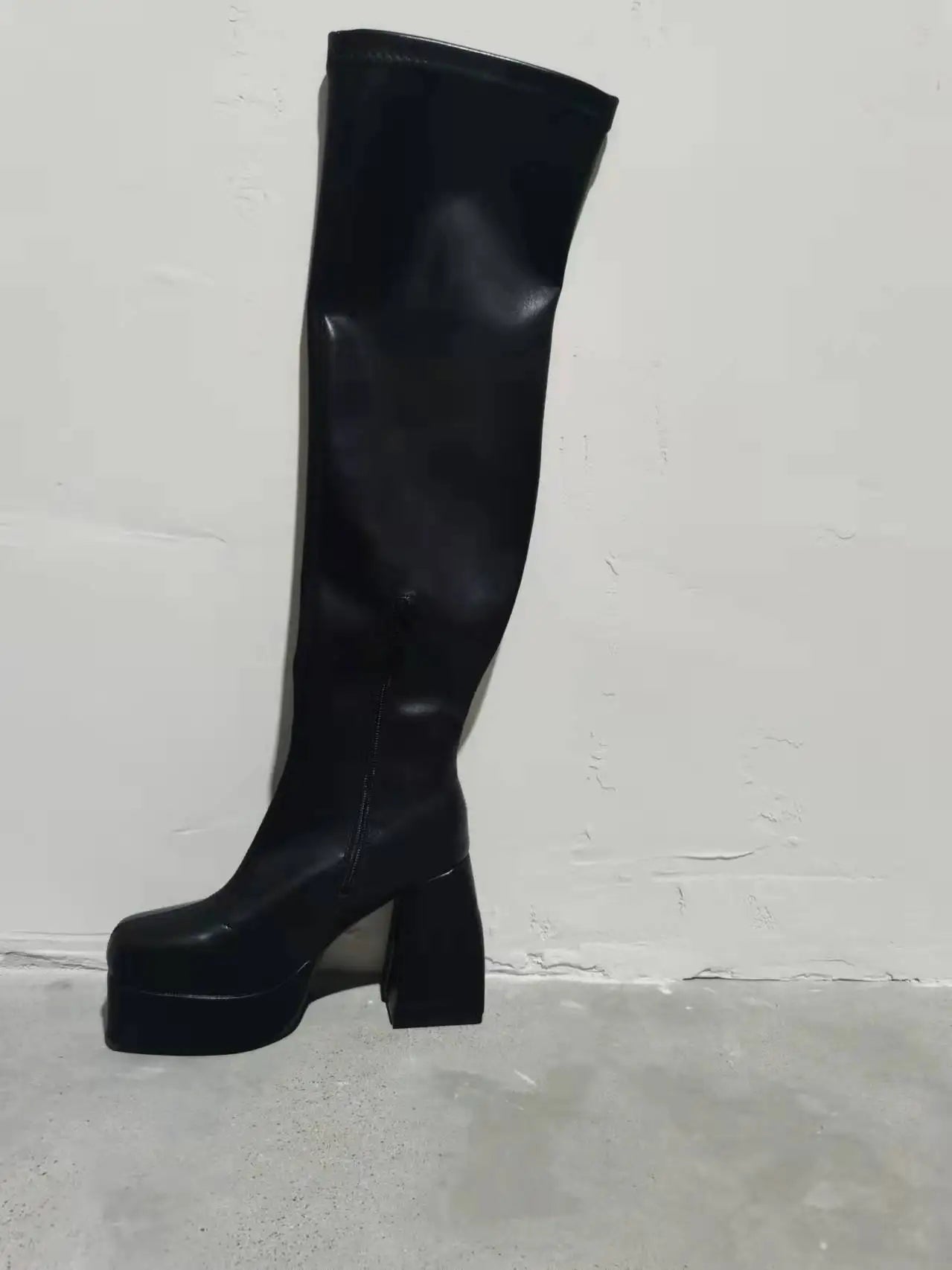 Comemore Kniehohe Plattformstiefel Punk - Kniehoher Schaft, Plattform, Absatz 8 cm