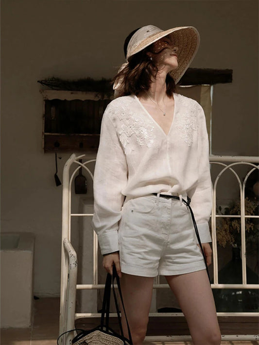 Flower Embroidery Shirt for Women 2025 Blusas Mujer De Moda Long Sleeve V Neck Blouses Chic Korean Vintage Blouse Tops Female