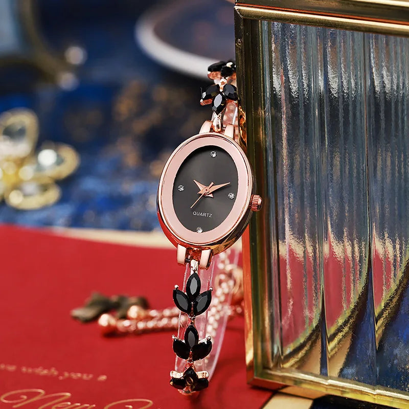 New Elegant Watch for Women Rhinestone Inlaid for Clover Lady Watches Oval Fashion Quartz Wristwatch Bracelet Clocks reloj mujer