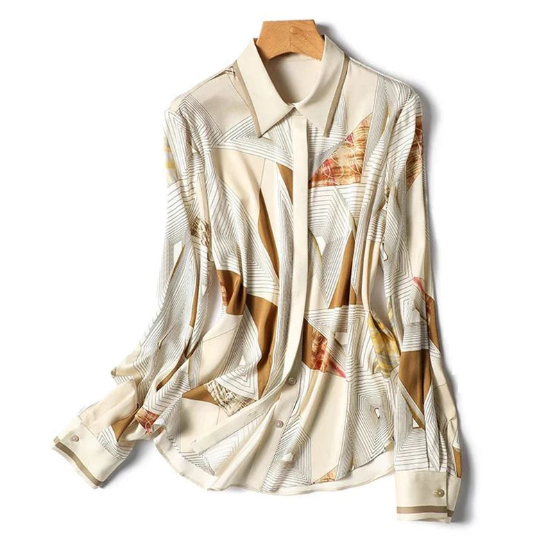 Elegant Style Ladies' Top for Day-to-day and Workplace Graceful Design Women's Blouse with Chic Print and Buttons